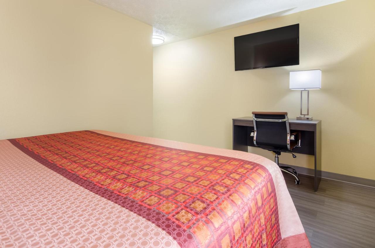 Americas Best Value Inn & Suites Independence Va Экстерьер фото